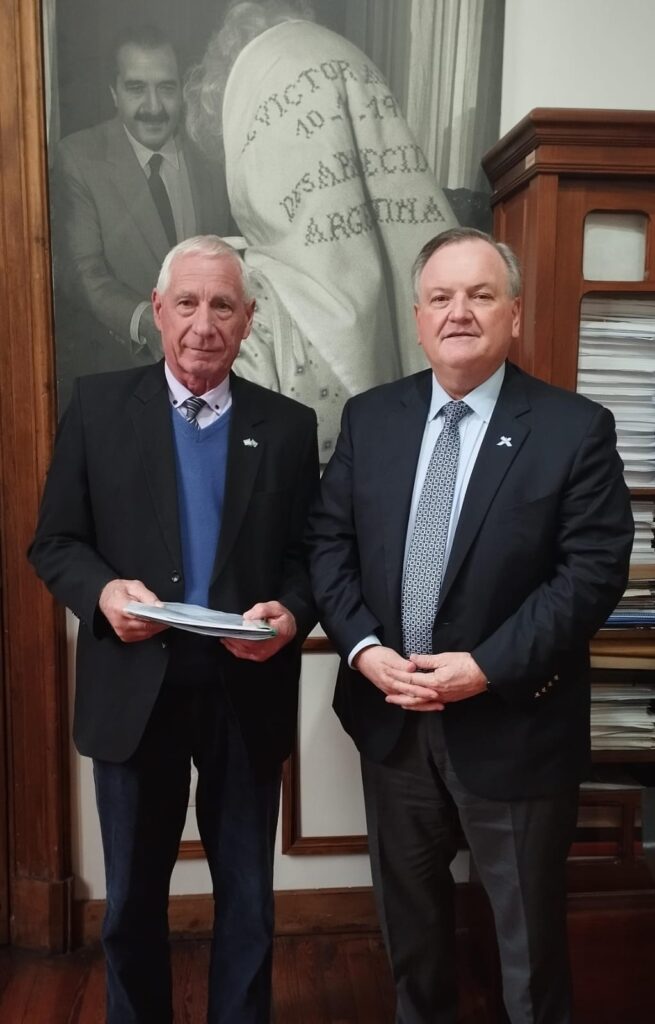 EL INTENDENTE REALIZÓ GESTIONES EN SANTA FE
