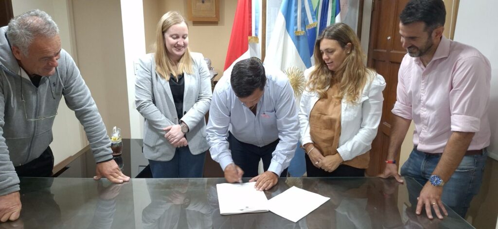 BUENAS PRÁCTICAS: PROVINCIA OTORGÓ MÁS DE $ 480 MILLONES A INSTITUCIONES