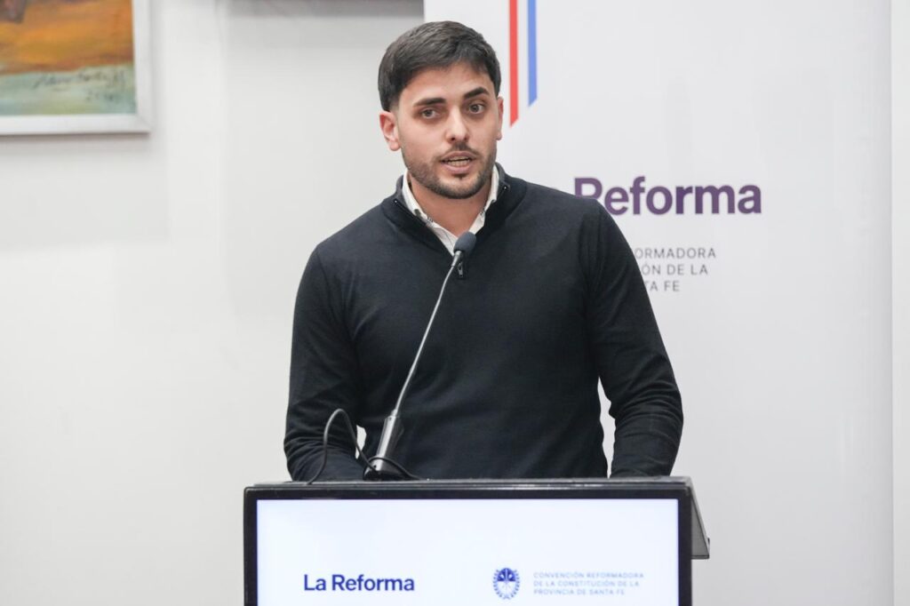 PERETTI PROPONE LA CREACIÓN DE LAS VICEINTENDENCIAS EN EL MARCO DE LA REFORMA CONSTITUCIONAL