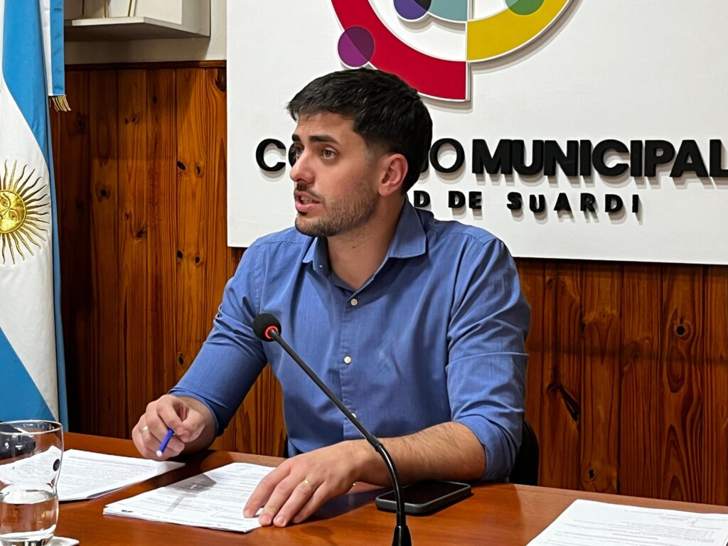 AGUSTÍN PERETTI: “SIEMPRE VOY A SER UN DEFENSOR DE LA POLÍTICA”