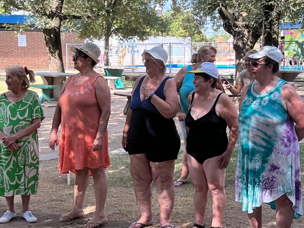 LA MUNICIPALIDAD DE SUARDI DIO INICIO A LA ESCUELA DE VERANO PARA ADULTOS MAYORES, UNA PROPUESTA QUE CUENTA CON LA PARTICIPACIÓN DE 50 INSCRIPTOS.