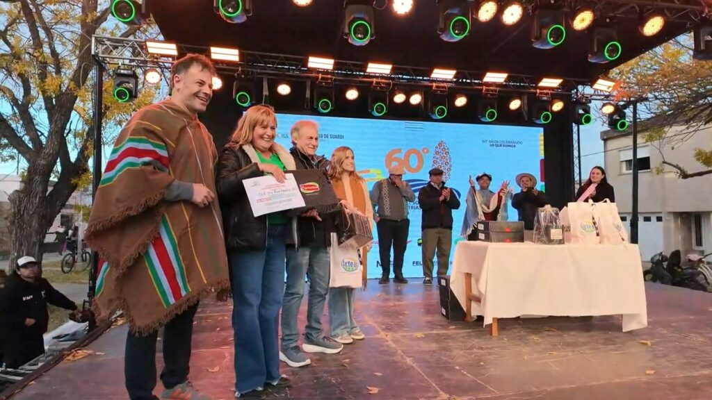 MULTITUDINARIA SEGUNDA JORNADA DE LA FIESTA PROVINCIAL DEL SORGO EN SUARDI