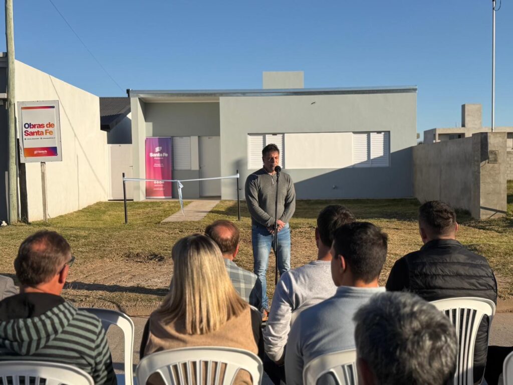 SE REALIZÓ LA ENTREGA DE DOS VIVIENDAS CON LOTE PROPIO EN SUARDI