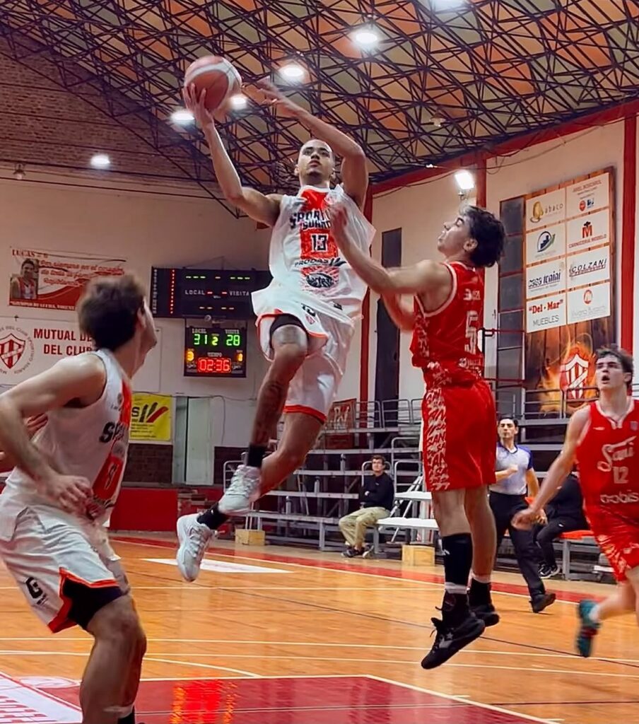 SPORTIVO PEGÓ PRIMERO EN LOS OCTAVOS DE FINAL
