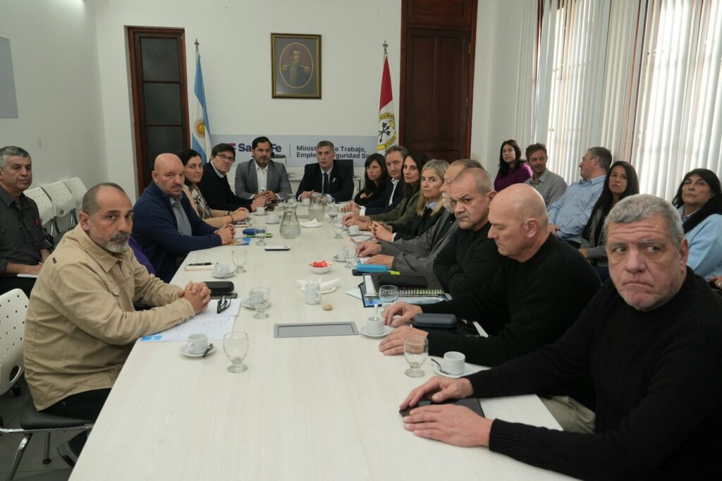SE REABRIÓ LA PARITARIA DOCENTE Y LA SEMANA PRÓXIMA SE AVANZARÁ EN DEFINICIONES DE LA POLÍTICA SALARIAL