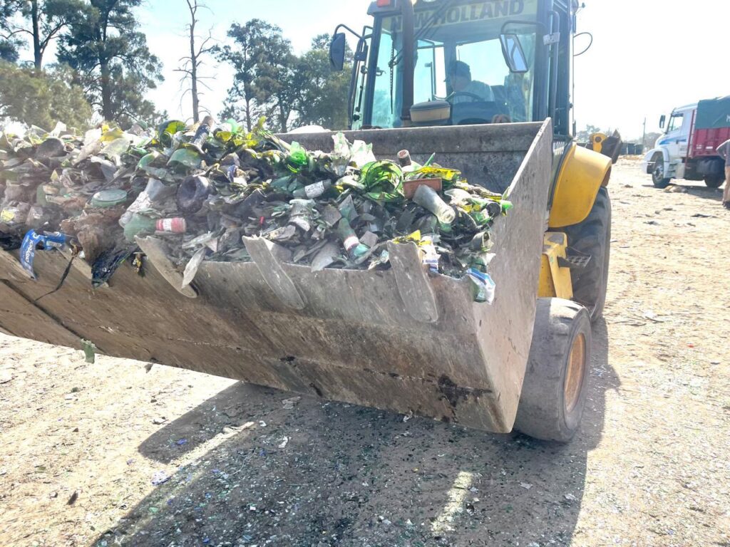 RECUPERAMOS 14.640 KG DE VIDRIO PARA RECICLAR