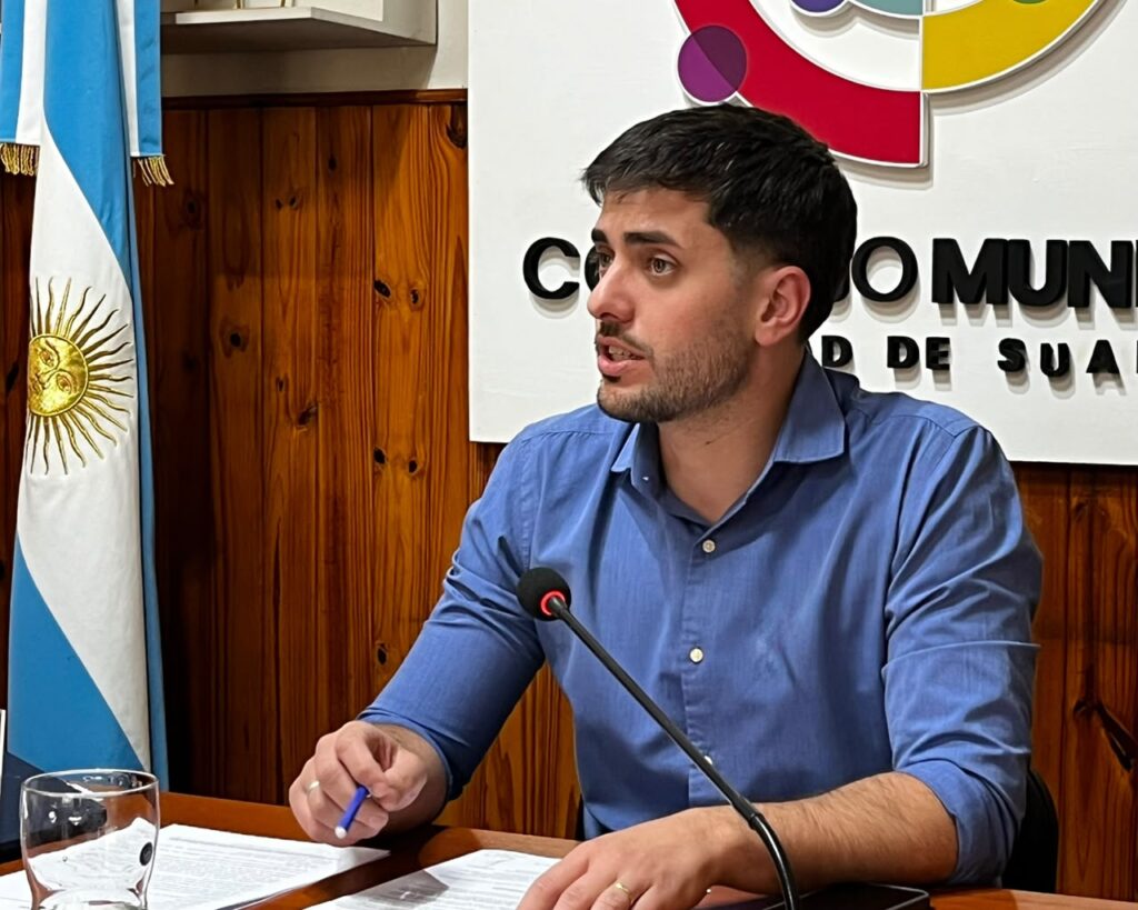 PERETTI PRESENTÓ UNA ORDENANZA PARA IMPEDIR QUE FUNCIONARIOS POLÍTICOS PASEN A PLANTA PERMANENTE