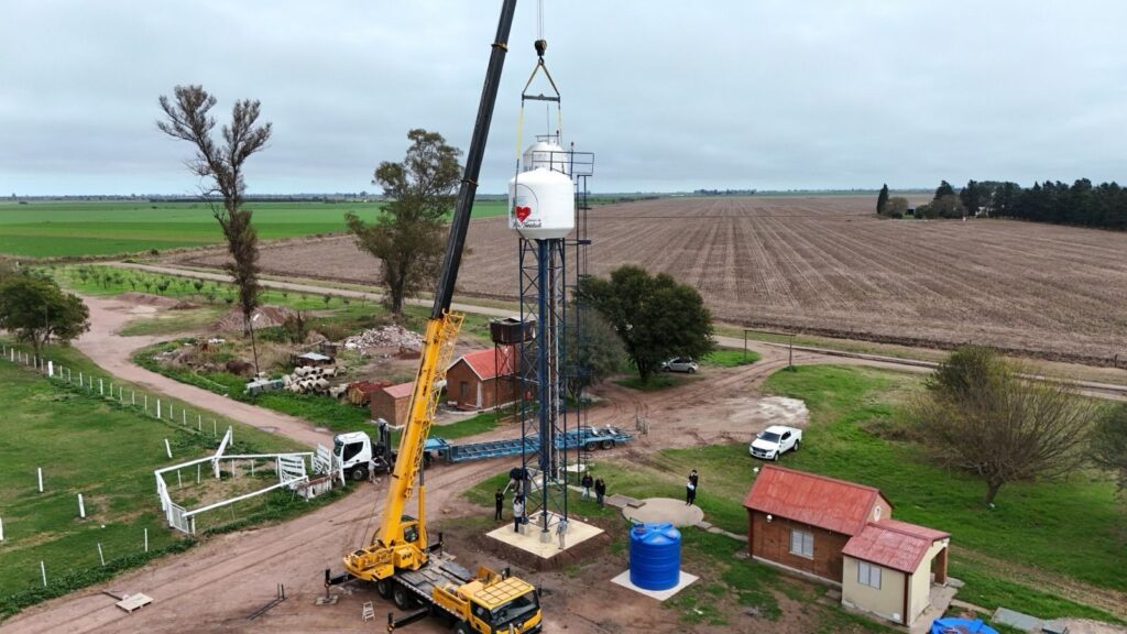 VILLA TRINIDAD: LA PROVINCIA AVANZA CON UNA OBRA PARA MEJORAR EL SERVICIO DE AGUA POTABLE