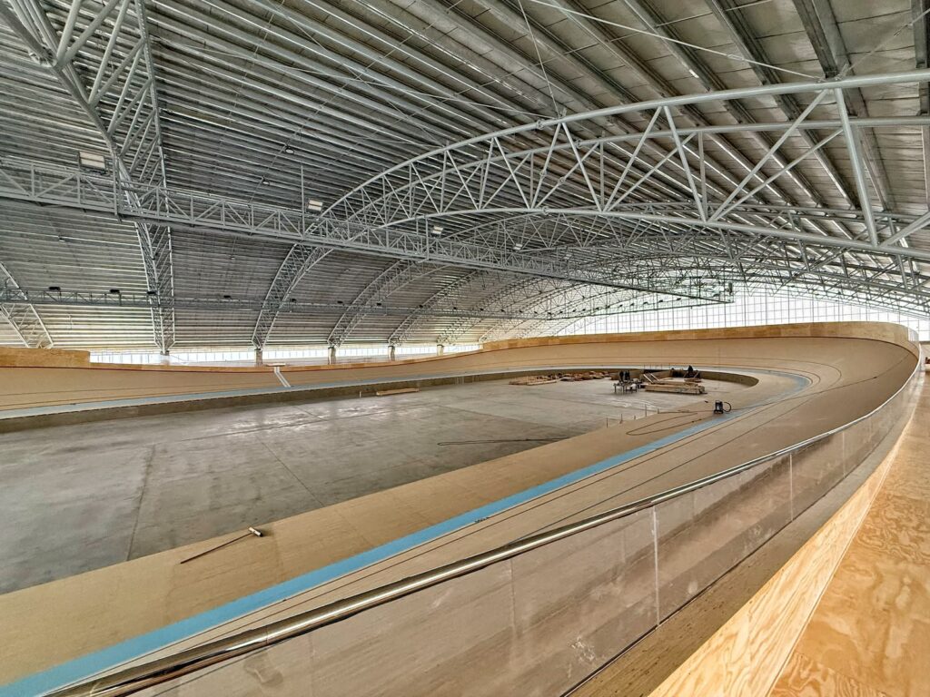 JUEGOS SURAMERICANOS: MAÑANA SE INAUGURA EL INVENCIBLE VELÓDROMO