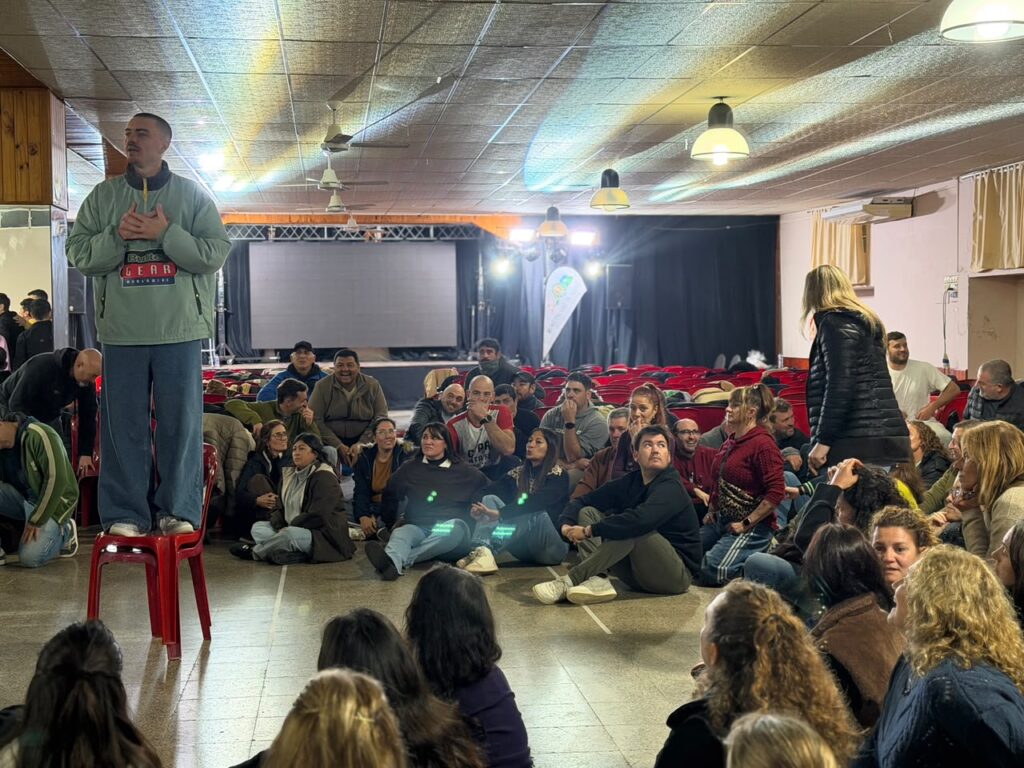 SUARDI FUE SEDE DE UNA ENRIQUECEDORA CHARLA JUNTO A MATÍAS “COCO” GALLO