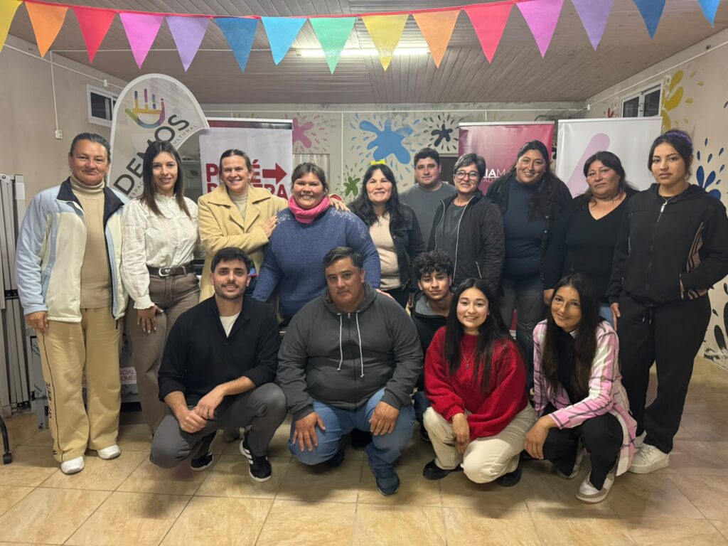 PONÉ PRIMERA SIGUE CRECIENDO: ENTREGARON EQUIPAMIENTO EN SAN CRISTÓBAL Y SOLEDAD
